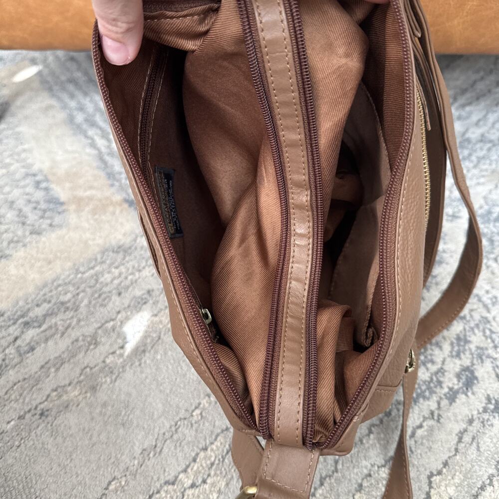 Great American Leatherworks Brown Leather Crossbody Bag - Picture 7 of 9